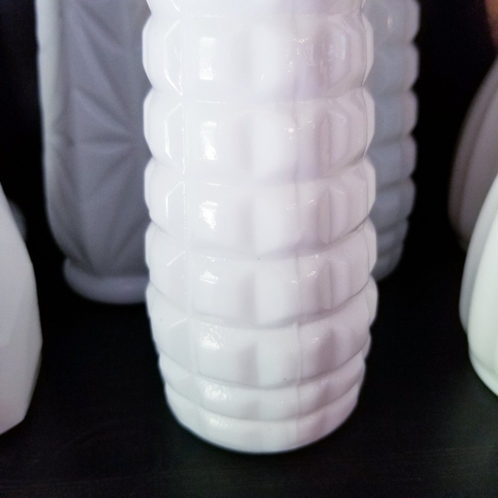 2 Milk Glass Tall Vases VTG Vintage Mid Century - Picture 2 of 8